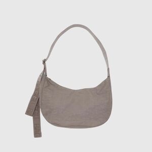NWT BAGGU Dove Taupe Medium Crescent